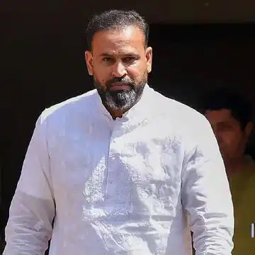 पूर्व क्रिकेटर यूसुफ पठान के ससुर और साले गिरफ्तार, CCTV फुटेज के आधार पर पुलिस ने लिया एक्शन, ये है मामला