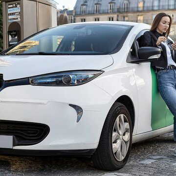 महिंद्रा 2027 तक लगाएगी 250 अल्ट्रा-फास्ट EV चार्जिंग स्टेशन, देशभर में 1,000 चार्जिंग पॉइंट्स का नेटवर्क बनेगा