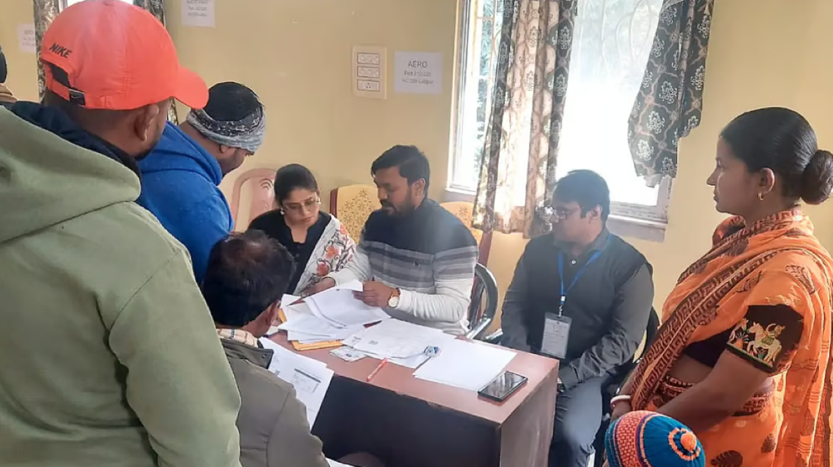 'विचाराधीन' मतदाता सबसे अधिक मुर्शिदाबाद में, किस-किस जिले में संख्या कम?