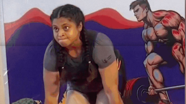 दिल्ली पुलिस की 7 महीने की गर्भवती कांस्टेबल ने भारोत्तलन चैंपियनशिप में जीती कांस्य पदक