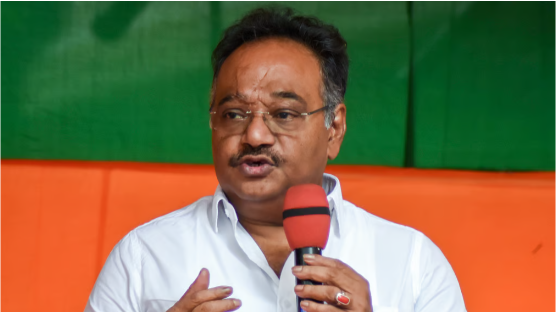 शमिक ने पार्टी कार्यकर्ताओं से आम जनता की मदद के लिए आगे आने का किया आह्वान