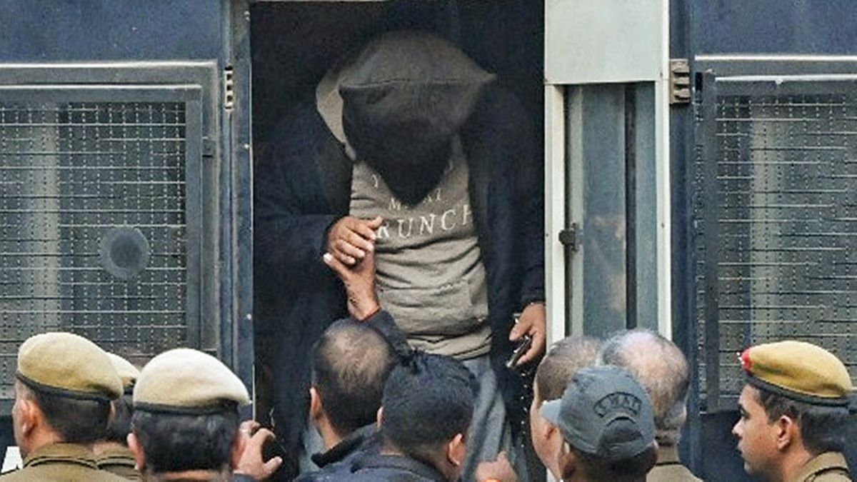 6 लाख में AK-47 खरीदने वाला 'टेरर डॉक्टर', लाल किला ब्लास्ट केस में नया खुलासा