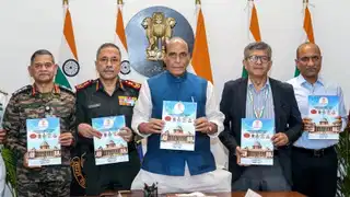 राजनाथ सिंह का बड़ा फैसला,  सेना, नौसेना और वायुसेना को मिली अधिक वित्तीय स्वायत्तता