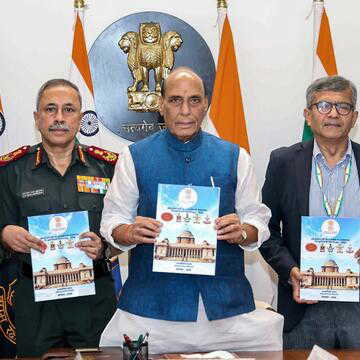 राजनाथ सिंह का बड़ा फैसला,  सेना, नौसेना और वायुसेना को मिली अधिक वित्तीय स्वायत्तता
