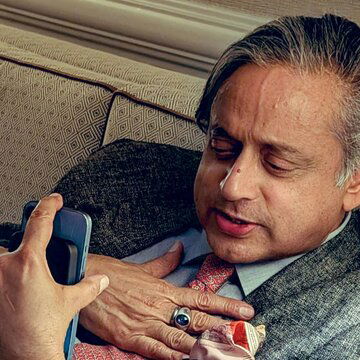 मुझे बिहार चुनाव अभियान में शामिल नहीं किया गया, लेकिन कांग्रेस को हार की समीक्षा करनी चाहिएः शशि थरूर