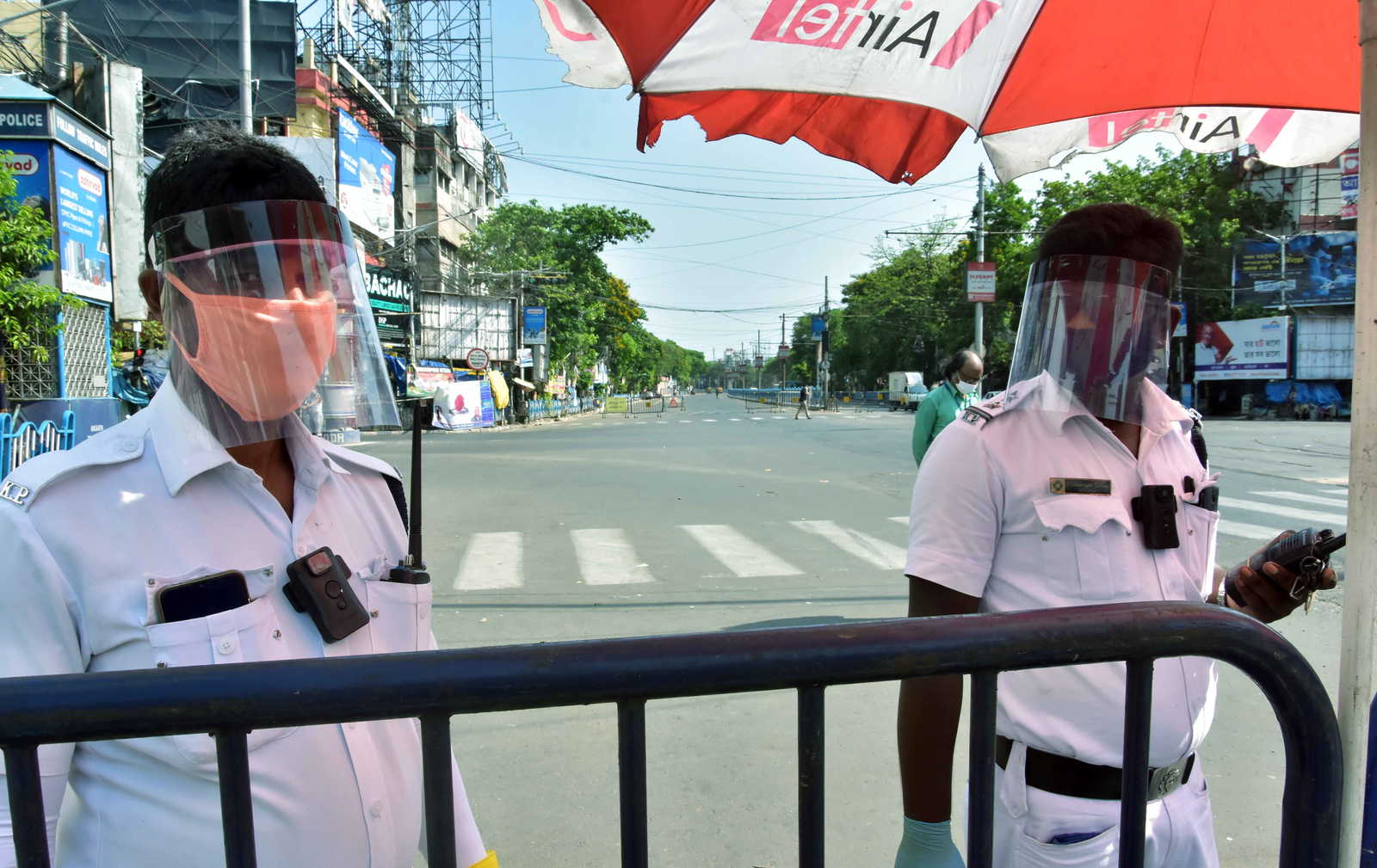 हावड़ा जिला पुलिस को अब 'बॉडी कैमरा' लगाना अनिवार्य, दिया जा रहा ट्रैफिक नियंत्रण पर अधिक ध्यान
