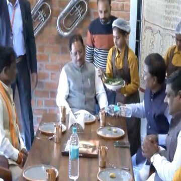 नक्सल विरोधी अभियानों में आंध्र व छत्तीसगढ़ में 7 उग्रवादी ढेर, बस्तर में आत्मसमर्पित माओवादियों के लिए ‘कैफे पंडुम’