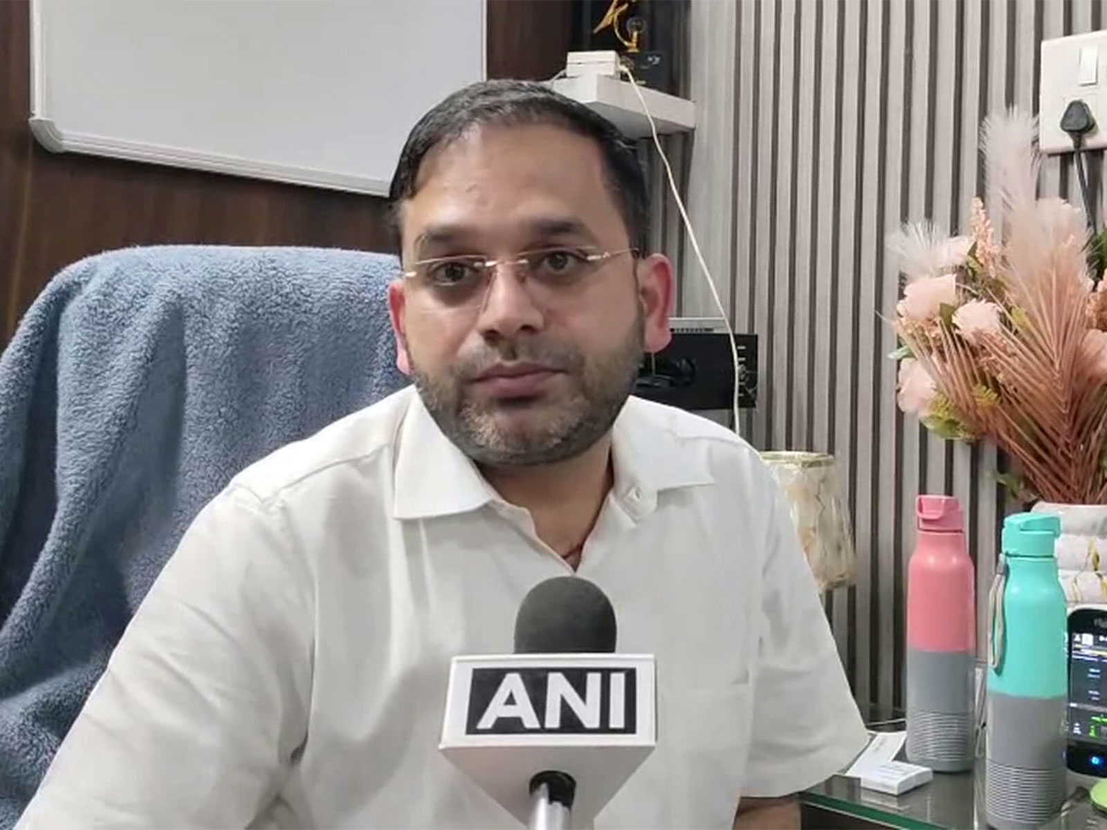 गोरखपुर के डॉक्टर को 15 लाख की रंगदारी की धमकी, पुलिस जांच में जुटी