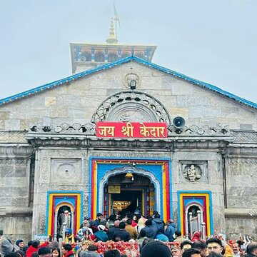 चार धाम यात्रा के लिए देना होगा पंजीकरण शुल्क, उत्तराखंड सरकार का विचार