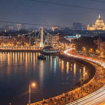 अब 'स्मार्ट' लाइट से जगमगाएंगे कोलकाता की सड़कें, जानिए क्या है KMC की विशेष पहल!