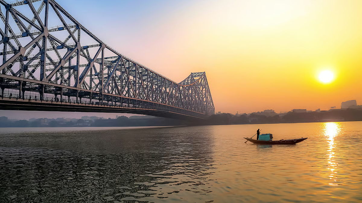 पश्चिमी तूफानों के असर से बदला मौसम, कोलकाता में समय से पहले गर्मी की दस्तक