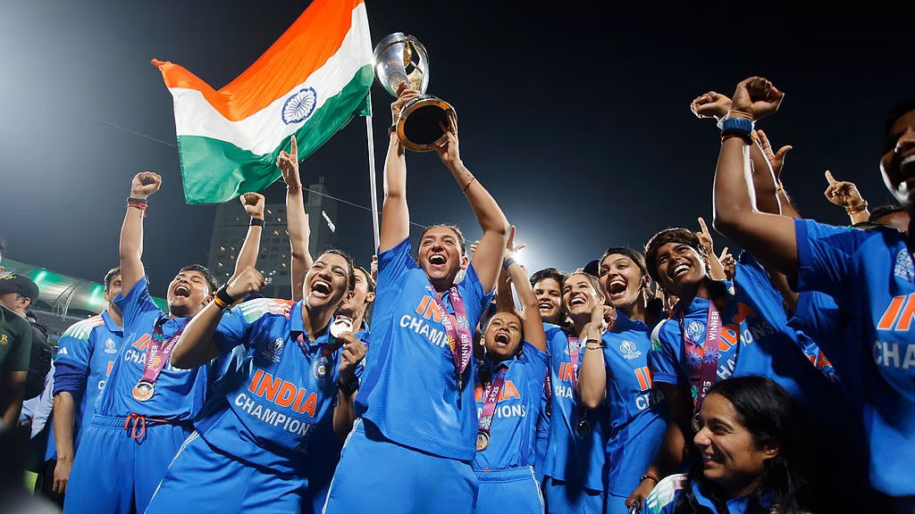 भारतीय महिला टीम की जीत पर पाकिस्तान ने कहा- हिंदुस्तान को मुबारकबाद