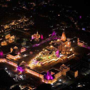 अयोध्या की अगली ट्रिप पर जरूर देखें दुनिया का पहला रामायण थीम पर बना वैक्स म्यूजियम, क्या-क्या होगा यहां खास?