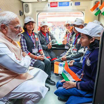 मालदा के बच्चों ने जीता प्रधानमंत्री का दिल, दिल्ली आने का मिला न्योता