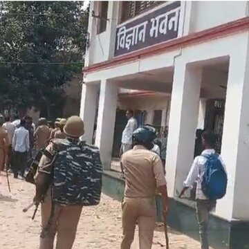 वाराणसी के कॉलेज कैंपस में गोलीबारी, छात्र की मौत पर पुलिस कर रही जांच