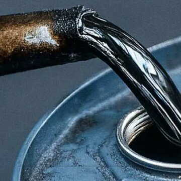 रूस से तेल खरीदने की छूट मिलते ही ईंधन तेल की कीमत हुई कम