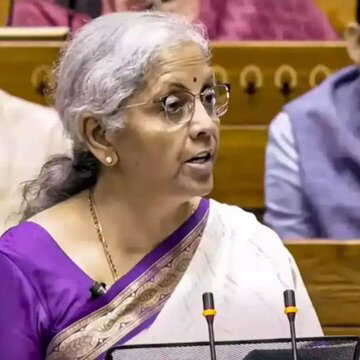 Budget 2026 में अपेक्षाएं : क्या मिडिल क्लास को फिर मिलेगी इनकम टैक्स में राहत?