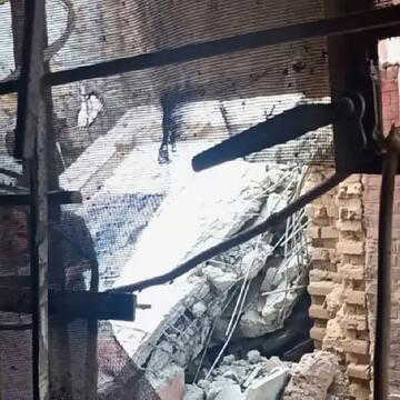पाकिस्तान के बन्नु जिले में आत्मघाती कार बम विस्फोट, 3 पुलिसकर्मी मरे