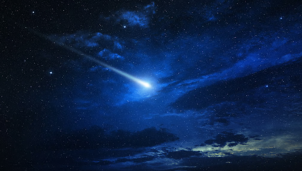 दिवाली की रात को कोलकाता की आसमान में चमकेंगे दो धूमकेतु