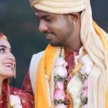 विवादों के बीच इस क्रिकेटर ने गुपचुप कर ली शादी, कौन हैं तेज गेंदबाज की दुल्हनिया