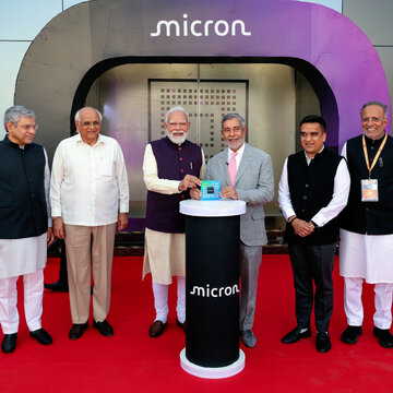 हाई-टेक इंडिया की ओर बड़ा कदम, पीएम मोदी ने साणंद में माइक्रॉन सेमीकंडक्टर फैक्ट्री खोली