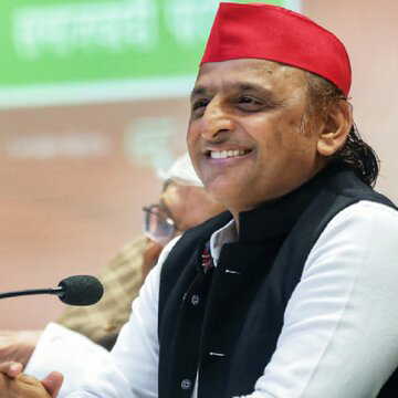 उत्तर प्रदेश की राजनीति में बंगाल का पैसा! अखिलेश को ज़रूरत पड़ी तो कोलकाता के सुदीप सेन ने दिया धन