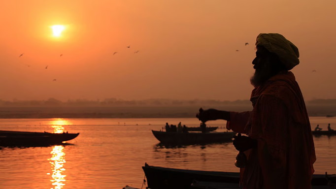 साल 2026 में 14 या 15 जनवरी, कब है मकर संक्रांति? क्या है शुभ मुहूर्त?