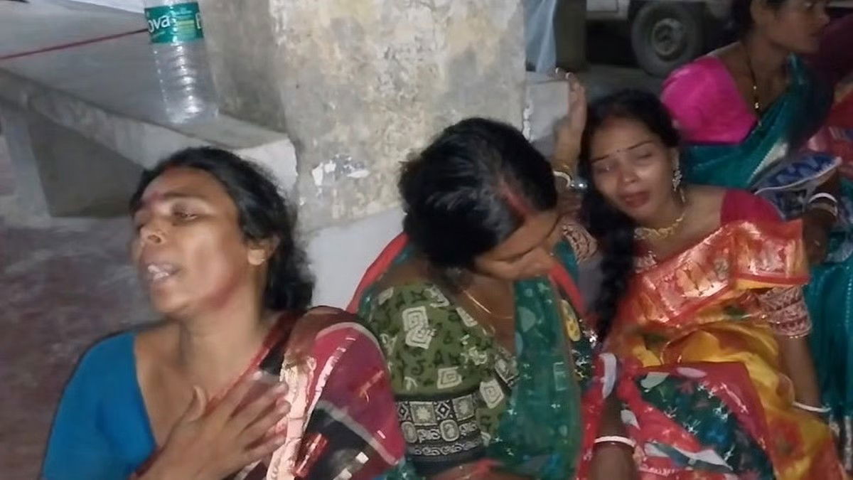 कुलतली: दुर्गापूजा का आनंद लेने निकली गृहिणी की सड़क हादसे में मौत