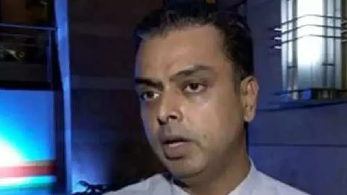 “अर्थव्यवस्था मृत नहीं, कुछ लोगों का भरोसा ही मर चुका है”, देवड़ा का संसद में विपक्ष को चुनौती