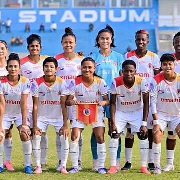 एक ही दिन में ईस्ट बंगाल्स की जोड़ी सफल, लड़कों ने चैम्पियनशिप जीती, लड़कियों ने जीत से शुरुआत की