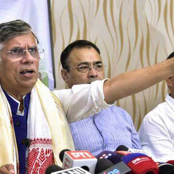 तेलंगाना हाईकोर्ट में पवन खेड़ा की अग्रिम जमानत याचिका की सुनवाई स्थगित