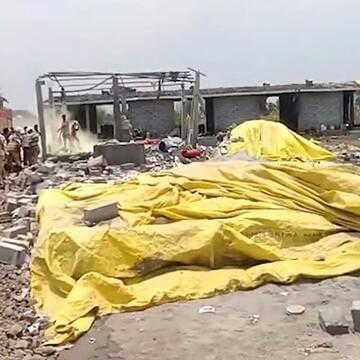 मध्य प्रदेश में पटाखों की फैक्ट्री में भयावह विस्फोट, 4 लोगों के मरने की आशंका, कई गंभीर रूप से घायल