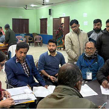 'संदिग्ध' मतदाताओं की संख्या घटकर 94.49 लाख हुई, किन्हें नोटिस भेजने की हो रही तैयारी?