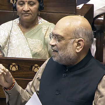 'वंदे मातरम् बोलने वालों को इंदिरा गांधी ने जेल में डाला था’: अमित शाह ने राज्यसभा में कहा