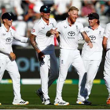 फिर 2 दिनों में खत्म हुआ टेस्ट, ऑस्ट्रेलिया को हराकर इंग्लैंड ने 14 साल का सूखा खत्म किया