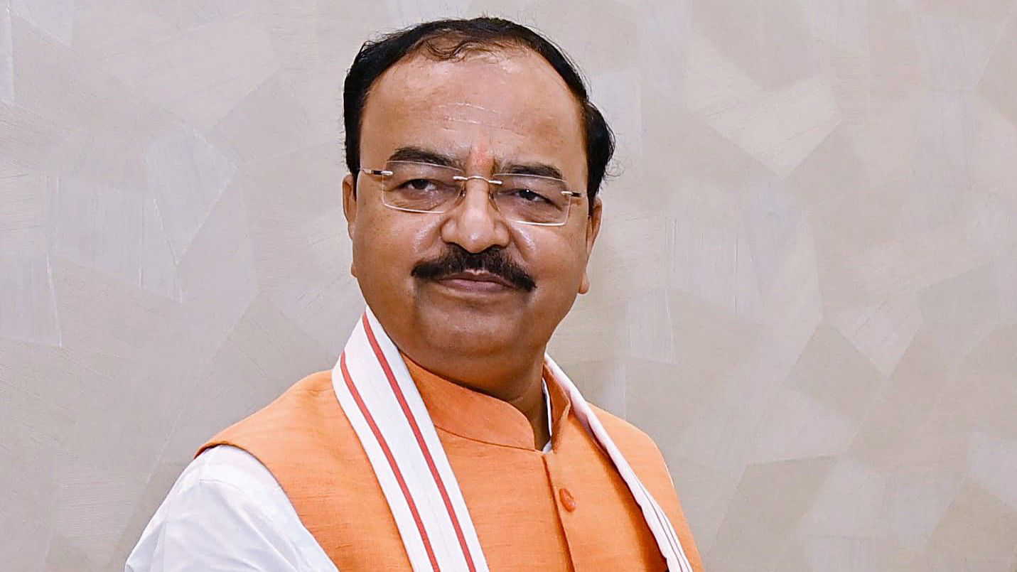 वंदे मातरम चर्चा पर केशव प्रसाद मौर्य ने कहा,-'अखिलेश को व्याख्यान नहीं देना चाहिए'