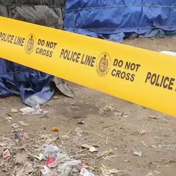 उत्तर प्रदेश के शाहजहांपुर में भीषण एक्सीडेंट, तेज रफ्तार ट्रक बना मौत का कारण