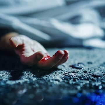 फेयरवेल से लौटते समय हादसा, 5 घायल, 6 साल के बच्चे की मौत