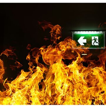 मुंबई के कोलाबा कूफे परेड चॉल में भीषण आग, 15 वर्षीय किशोर की मौत, 3 झुलसे