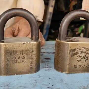 चोर ले उड़ा ताला, मालिक ने ढूंढने वाले के लिए कर दी इनाम की घोषणा - क्यों इतना खास है यह ताला?