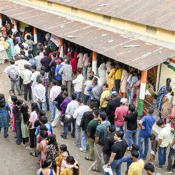 Assembly Elections 2026: पुडुचेरी में सबसे ज्यादा वोटिंग, असम-केरल में भी दिखा उत्साह