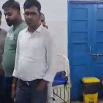 झारखंड के गिरिडीह में फूड पॉइजनिंग का कहर: गोलगप्पा खाने से बच्चे की मौत, 18 बीमार