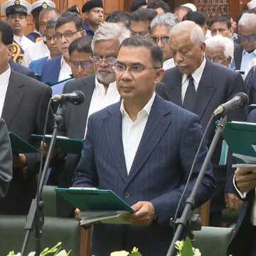 बांग्लादेशः सुबह शपथ नहीं लेने की बात, दोपहर में बदला रुख