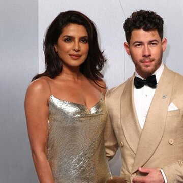 ऑस्कर की रात… और सबकी नजरें ठहर गईं प्रियंका चोपड़ा पर!