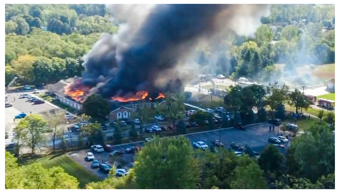 प्रार्थना के दौरान अमेरिका के चर्च पर हमला, बंदूकधारी सहित 2 मरे, 8 घायल, ट्रम्प ने निंदा की