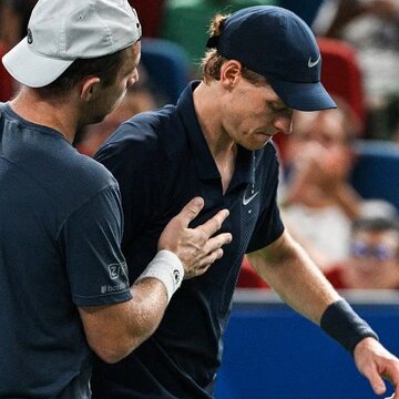 तेज गर्मी से चीन के टेनिस खिलाड़ी हुए बेहाल, कुछ खिलाड़ी खुद को टूर्नामेंट से कर लिया बाहर