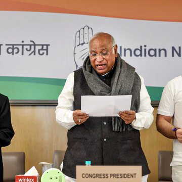 मल्लिकार्जुन खड़गे ने मोदी सरकार को दी चेतावनी- 5 जनवरी से कांग्रेस का मनरेगा बचाओ अभियान