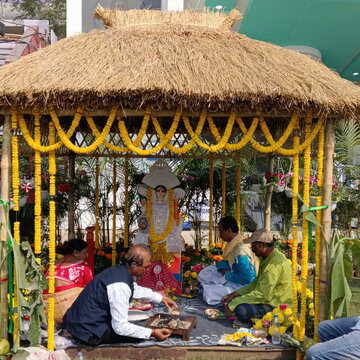 सरस्वती पूजा और नेताजी की जयंती ने बढ़ाई पुस्तक मेले की रौनक