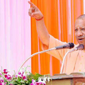 नहीं चाहिए ऐसी तृणमूल सरकार जिसके कारण बंगाल खो रही पहचान : योगी आदित्यनाथ