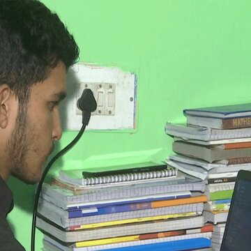 कम संसाधन, बड़ा सपना: जम्मू-कश्मीर के छात्र ने तैयार किया Lagnever AI